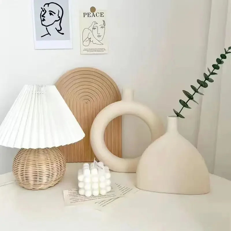 Modern Simple Ceramic Art Vase